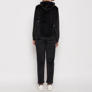 Traje de moda Servicio OEM Mujeres Chándales de terciopelo Ropa al aire libre Diseño sólido Slim Fit Mujeres Chándales de terciopelo - Product Image 4