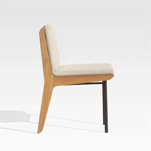 Chaise de salle à manger moderne élégante avec silhouette raffinée et rembourrage de qualité supérieure pour intérieurs de maison sophistiqués Japon - Product Image 2
