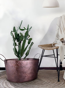 Antique Textured Metal Planter with Handle Custom Shape Flower <b>Pot</b> for Outdoor Home Garden Decoration Price - Product Image 2