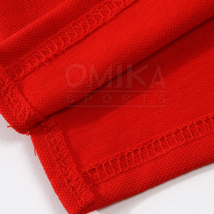 Logotipo personalizado de alta calidad para hombres para camisetas de polo Nueva marca Venta en línea Patrón sólido Tejido de punto Servicio OEM en blanco disponible - Product Image 4