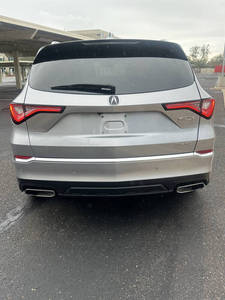 Acura MDX 2024 USADO EN EXCELENTES CONDICIONES - Product Image 2