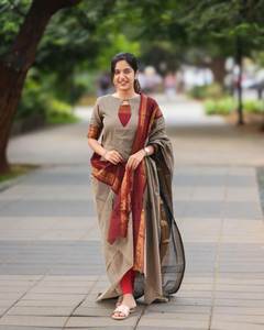 Low Budget 2025 South Cotton Fully Stitch Straight Cut Border Knee Length <b>Kurti</b>& Pent With Dupatta For Party& Wedding Special - Product Image 2