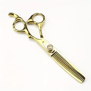 Ensemble d'outils capillaires Ciseaux de coupe de cheveux en acier inoxydable de haute qualité, poignée ergonomique, ciseaux de salon pour des coupes de cheveux précises et lisses - Product Image 2