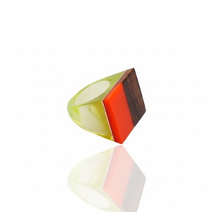 Anillo Moderno de Resina y Madera, Anillo Grueso con Bloques Geométricos para Mujer, Joyería Arquitectónica Contemporánea - Product Image 5