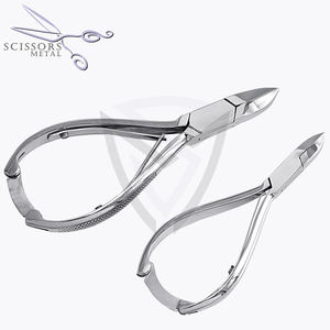 Coupe-ongles professionnel SM Heavy Duty 4,5 pouces à double ressort avec verrouillage arrière en acier pour les doigts avec logo - Product Image 4