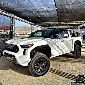 Premium ACURA CL Dirección izquierda Camión de gasolina diésel Asientos de cuero Motor 4L Entrega rápida en stock al por mayor - Product Image 6