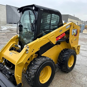Chargeuse compacte Skid Steer Puissance et précision dans les espaces restreints - Product Image 6