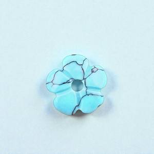Cuentas de Flores de Turquesa Sintética - Dijes Tallados a Mano de 14 mm para Collares y Pulseras - Gema Tallada de Flor de Ciruelo - Product Image 3