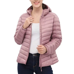 Venta al por mayor personalizada al aire libre ligero cálido pluma de pato logotipo personalizado poliéster estilo casual Chaqueta ligera para los hombres - Product Image 3