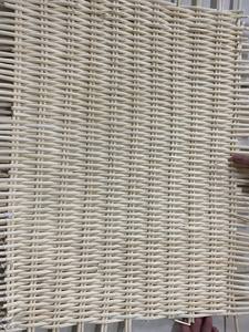 Choisissez la canne en sangle de rotin du Vietnam pour infuser le charme de respirabilité et la précision tissée dans votre espace créatif aujourd'hui - Product Image 4