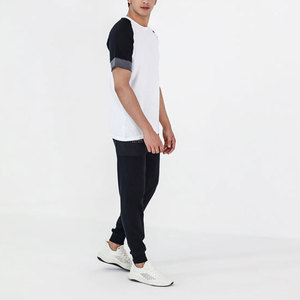 Summer Wear T-shirts pour hommes personnalisés T-shirts pour hommes avec logo personnalisé Marque privée T-shirts amples pour hommes - Product Image 2