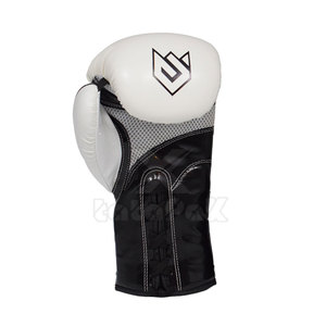 Libérez votre puissance avec nos gants de boxe haut de gamme en cuir conçus pour un maximum de confort et de durabilité Utilisation parfaite de l'entraînement - Product Image 4