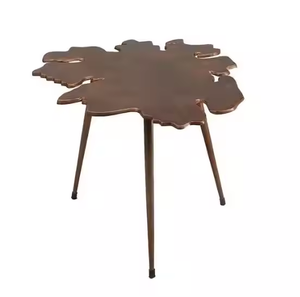 Mesa auxiliar de aluminio fundido de nueva llegada más vendida con mesa auxiliar de sala de estar hecha a mano única antigua de latón de Azora Industries - Product Image 4