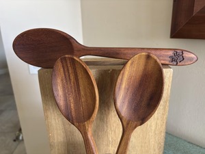 Cuchara de madera artesanal más vendida para revolver sopas o mezclar salsas Uso disponible en suministro mayorista de India - Product Image 4