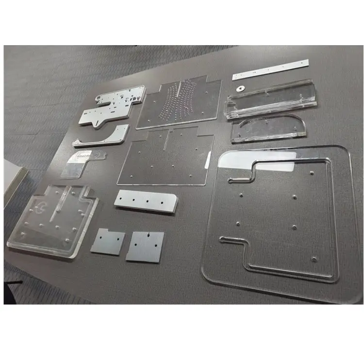 Usinagem CNC de acrílico de precisão de cinco eixos para personalizar peças e produtos PMMA plexiglass Usinagem de acrílico