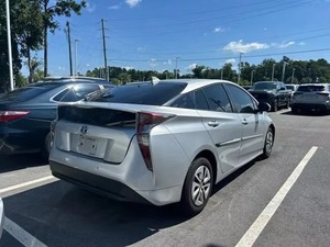 Toyota Prius Usado en Perfecto Estado, Bajo Kilometraje, Vehículo Usado Confiable y Bien Mantenido - Product Image 5