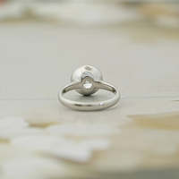 JEWELLERY PLANET Meilleure bague solitaire élégante de style ancien européen avec diamant de laboratoire, fermoir bouton, certifiée par un tiers, or massif