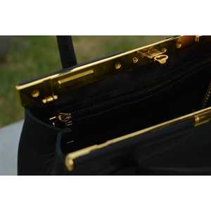 Bolso de mano de lujo para mujer de alta calidad de cuero genuino estilo formal resistente al agua para uso diario al por mayor fabricación de dulces - Product Image 3