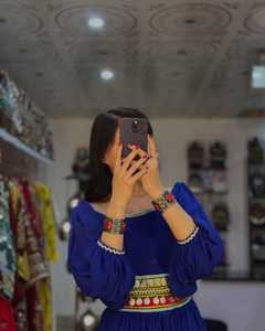 ชุดเดรสสีขาวของผู้หญิงชุดเดรสสีขาวปักลายวินเทจออกแบบได้ตามต้องการ - Product Image 2