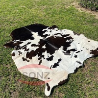 Großhandel Custom Cow Skins Große echte Leder Material Rinder versteckt echte Rindsleder Teppich Haar auf