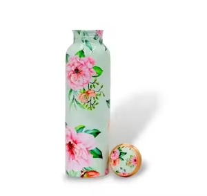Botella de agua de cobre puro con estampado de esmalte de rosa, vasos disponibles con tamaños personalizados, botella beneficiada para la salud disponible para la venta - Product Image 3