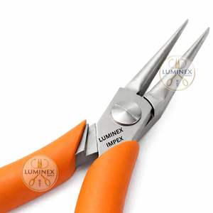 Pince à bec plat en acier inoxydable de haute précision Weller Erem 2442P |   Outil d'assemblage électronique léger de 5 pouces, mâchoires lisses - Product Image 2