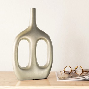 Jarrón Simple negro con detalles dorados, perfecto para dormitorio, escritorio de estudio, sala de estar, salón y regalo creativo o uso decorativo - Product Image 1