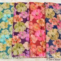 Tissu en crêpe naturel pur avec broderie imprimée, matériau de luxe imprimé par un créateur pour des saris, des costumes et des lehengas de qualité supérieure