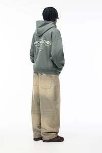 Sweat-shirt unisexe P&B Custom Essential 100% coton French Terry de haute qualité, polaire d'hiver avec logo sur le devant pour hommes et femmes - Product Image 3