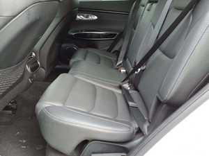 SUV ESTÁNDAR 2024 con Tracción en las Cuatro Ruedas, Motor de 4.1-6L, Transmisión Automática, 5 Asientos, Asientos de Cuero - Product Image 2