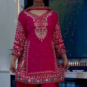 Robes cousues pakistanaises indiennes Sharara formelles beau Style arabe Boutique Design haut Sharara Dupatta ensemble vêtements de fête - Product Image 1