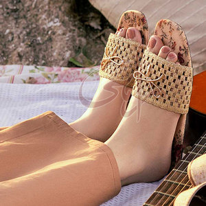 Servicio OEM, Último Modelo de Suela Antideslizante para Fabricación Personalizada en Grandes Cantidades, Suela de Cuero Genuino, Forro de Terciopelo - Product Image 3