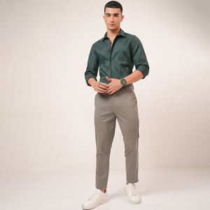 Vente en gros Nardon Aparrel Pantalon chino extensible de coupe classique pour hommes Pantalon de travail décontracté et léger à coupe ajustée - Product Image 6