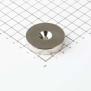 Magnete ad anello in neodimio Ø40xØ5,5x8mm con svasatura conica - Product Image 1