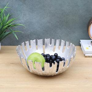 Elegante Tazón de Latón Plateado con Diseño de Caballito de Mar, Adorno Decorativo Único, Ideal para Decoración del Hogar y Exhibiciones Navideñas, Venta al por Mayor desde India - Product Image 5