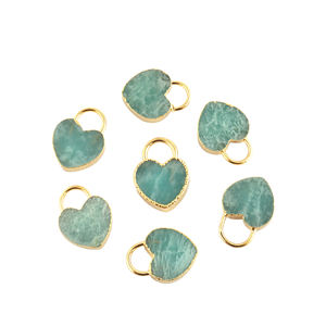 Fournisseur authentique amazonite naturelle en forme de cœur connecteur de pierres précieuses plaqué or connecteur de verrouillage de coeur tranchant fabrication de bijoux - Product Image 3