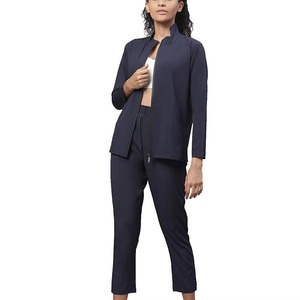 2025 nueva moda de moda al por mayor logotipo personalizado mujeres/hombres Material de poliéster transpirable mujeres Ploster chándal - Product Image 4