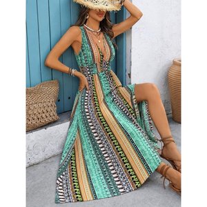 Robe longue Supreme à bretelles et col en V profond à motifs pour femme, 35179 - Vert - Product Image 1