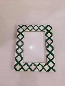 Nouveau design décoratif exportation qualité look élégant cadre photo en incrustation d'os du fabricant et exportateur de cadre photo en incrustation MOP - Product Image 3