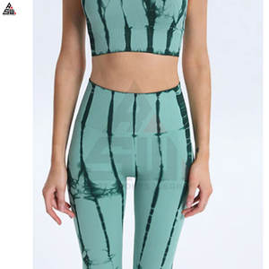 Leggings Personalizadas para Mujer, Sublimadas e Impresas, de Alta Calidad, en Tela de Poliéster y Elastano - Product Image 5