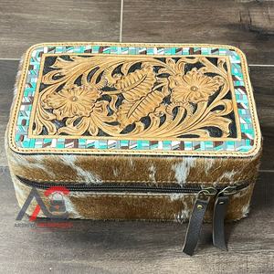 Boîte de rangement pour bijoux et cosmétiques en cuir de vachette artisanal occidental avec fermeture éclair à motif floral, étui de voyage, boîte de vente en gros - Product Image 1