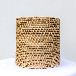 Maceta y maceta de ratán natural ecológica para decoración interior y exterior hecha a mano de Vietnam - Product Image 3
