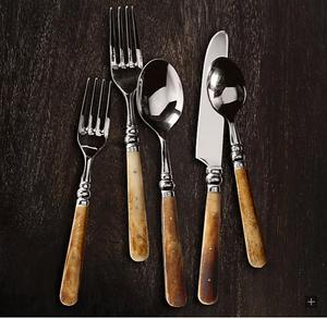 Bộ đồ ăn đám cưới vàng <span class=keywords><strong>Flatware</strong></span> trà bé món tráng miệng sừng xử lý dao đặt thép không gỉ thiết lập dao kéo - Product Image 5