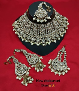 Tradicional antiguo hecho a mano CZ tachonado hilo trabajo Patwa indio collares pendientes y ropa para la cabeza para mujeres y niñas conjuntos de joyería - Product Image 1