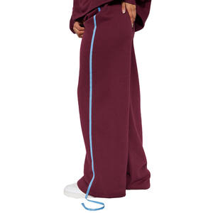 Conjunto Deportivo de Invierno para Mujer con Capucha Bordada Personalizada, 100% Algodón Transpirable, Sudadera de Felpa, Pantalones Cortos Deportivos Casuales Lisos - Product Image 3