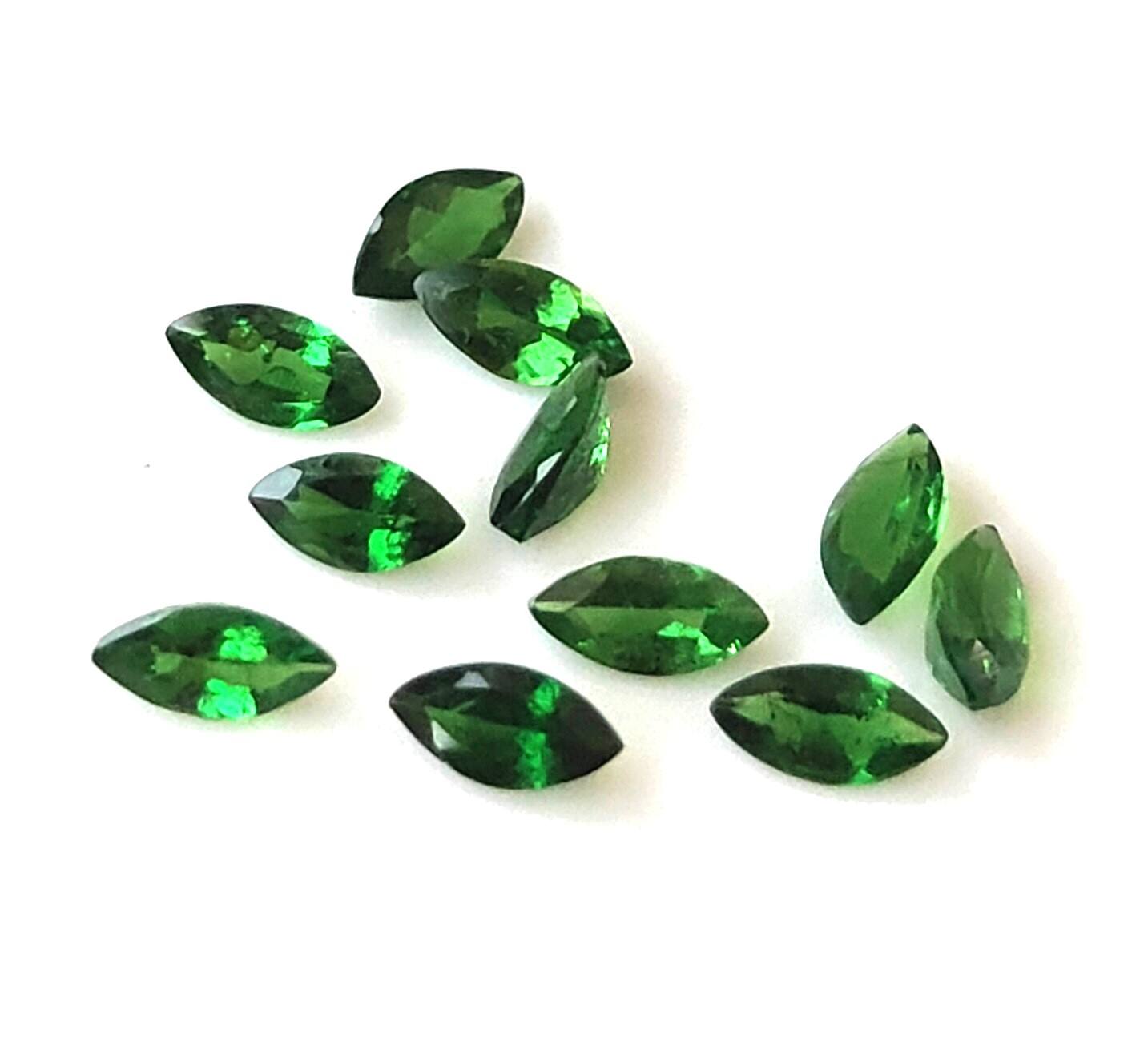 สีเขียว