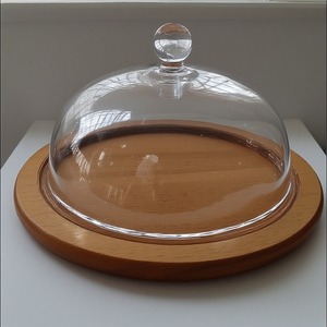 โดมแก้วทำด้วยมือพร้อมฐานไม้หรูหราที่วางเค้กช่างฝีมือทำด้วยมือนำเสนอการตกแต่งที่เน้นสำหรับการตกแต่งภายในห้องรับประทานอาหาร - Product Image 3