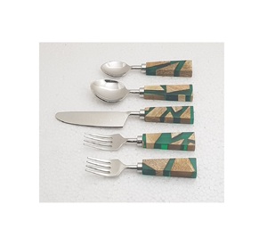 Amazing Hot Selling Design Best Reasonable Prices Direct From Indian Manufacturer Resin & Stainless Steel Flatware Set - Product Image 1