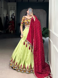 ผ้าไหม tasar พร้อมงานพิมพ์ฟอยล์งานและกระจกจริงสำหรับเล่นเกม lehenga choli ผู้ผลิตและผู้จัดจำหน่ายจากอินเดีย - Product Image 4