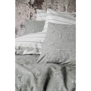 ชุดผ้าปูผ้านวมปักลาย Patara Grey Cotton Box Klein แบบสองชั้น 4 ชิ้น ผ้าฝ้าย 100% มีจำหน่ายขนาดคิงไซส์และทวินไซส์ สำหรับใช้ในบ้านและโรงแรม - Product Image 2